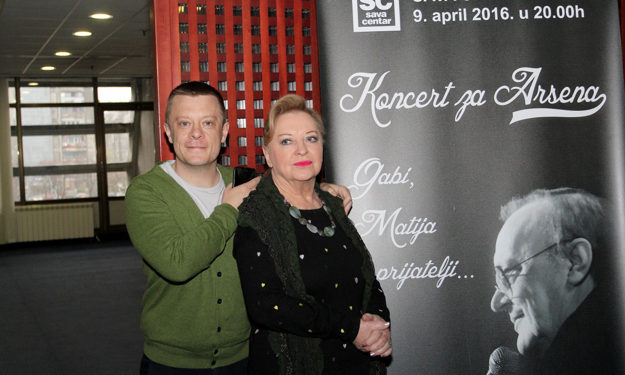 REKLI SU JOJ DA SAM POGINUO, PA JE POBACILA Filmska ljubavna priča Arsena Dedića i Gabi Novak