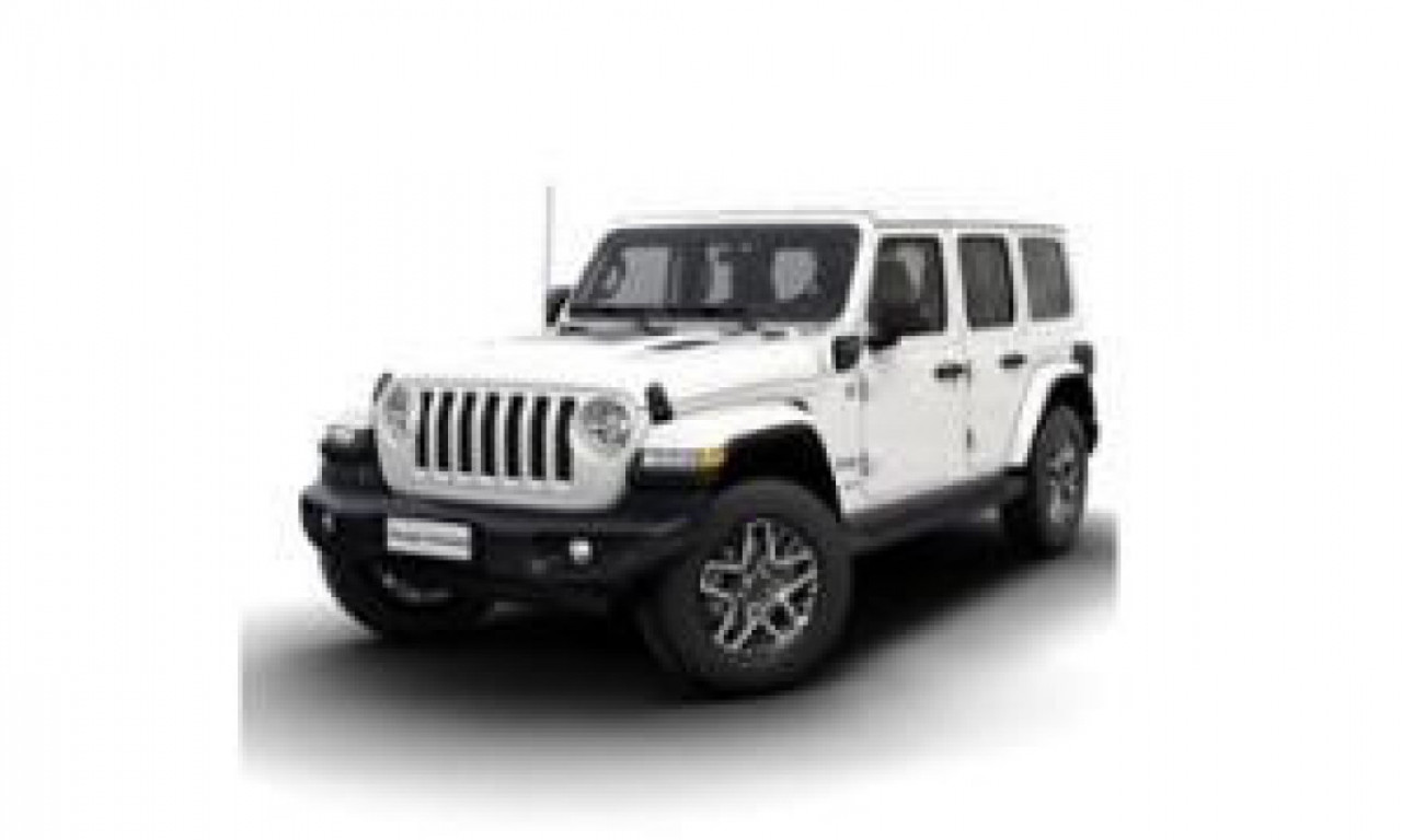 PARKIRAO DŽIP NASRED RASKRSNICE U NOVOM SADU: Neki u čudu, drugi besni...(VIDEO)