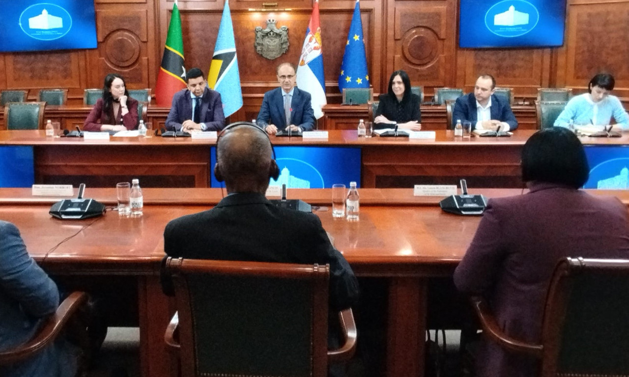 MACUT SA PREDSTAVNICIMA KARIPSKIH ZEMALJA Sastanak je bio dobra prilika za razmenu iskustava (FOTO)