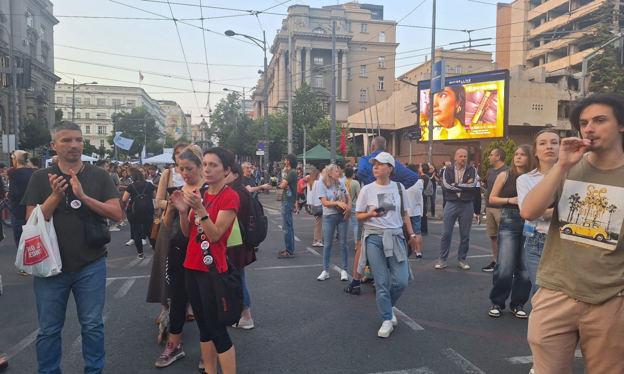 KNEZA MILOŠA I NEMANJINA BLOKIRANE I DANAS Zaobilazite ovaj deo Beograda - menjaju se i linije prevoza! (FOTO)