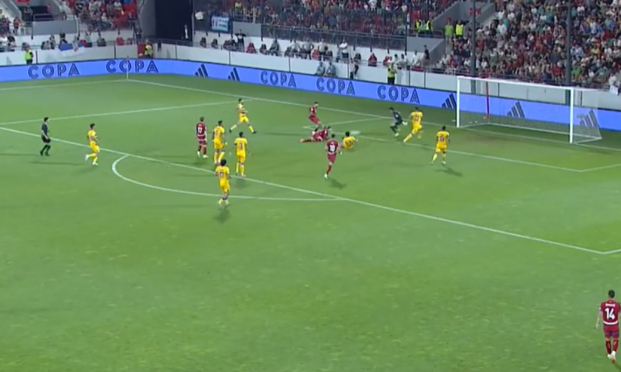 GOOOOOL! MITROVIĆ RAZBIJA ANDORU: "Orlovi" duplirali prednost!