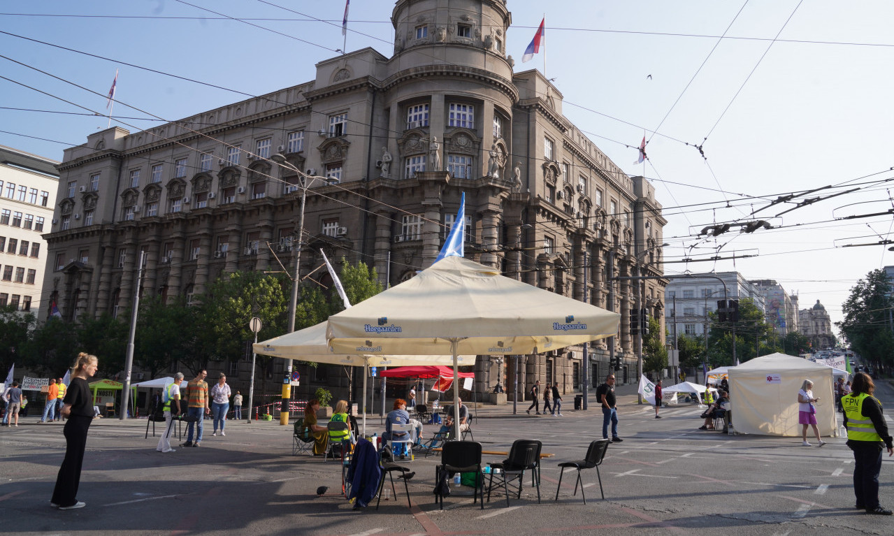 NEMANJINA I KNEZA MILOŠA BLOKIRANE TREĆI DAN ZAREDOM Totalni je kolaps! Obavezno zaobiđite ovaj deo Beograda (VIDEO)