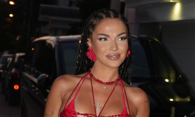 TEODORA DŽEHVEROVIĆ UZBURKALA MREŽE Haljina istakla obline, a ljubav pukla zbog razdaljine! (FOTO)