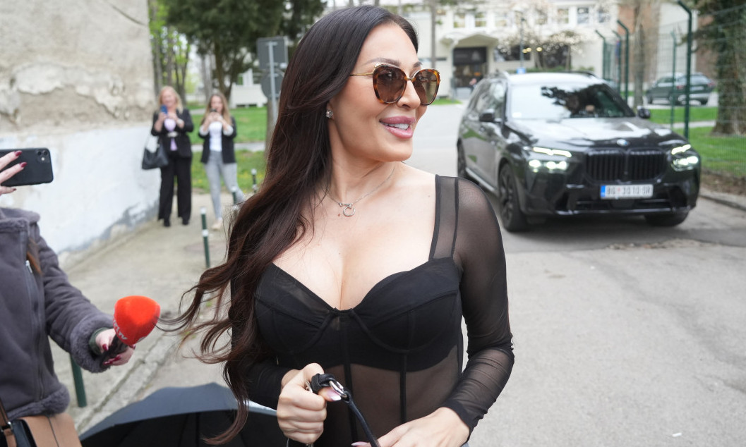 CECIN HOROSKOP ZA SUBOTU 14. JUN Moj Beograde, zagrli me! Danas sve pršti od emocija, strasti i preokreta!