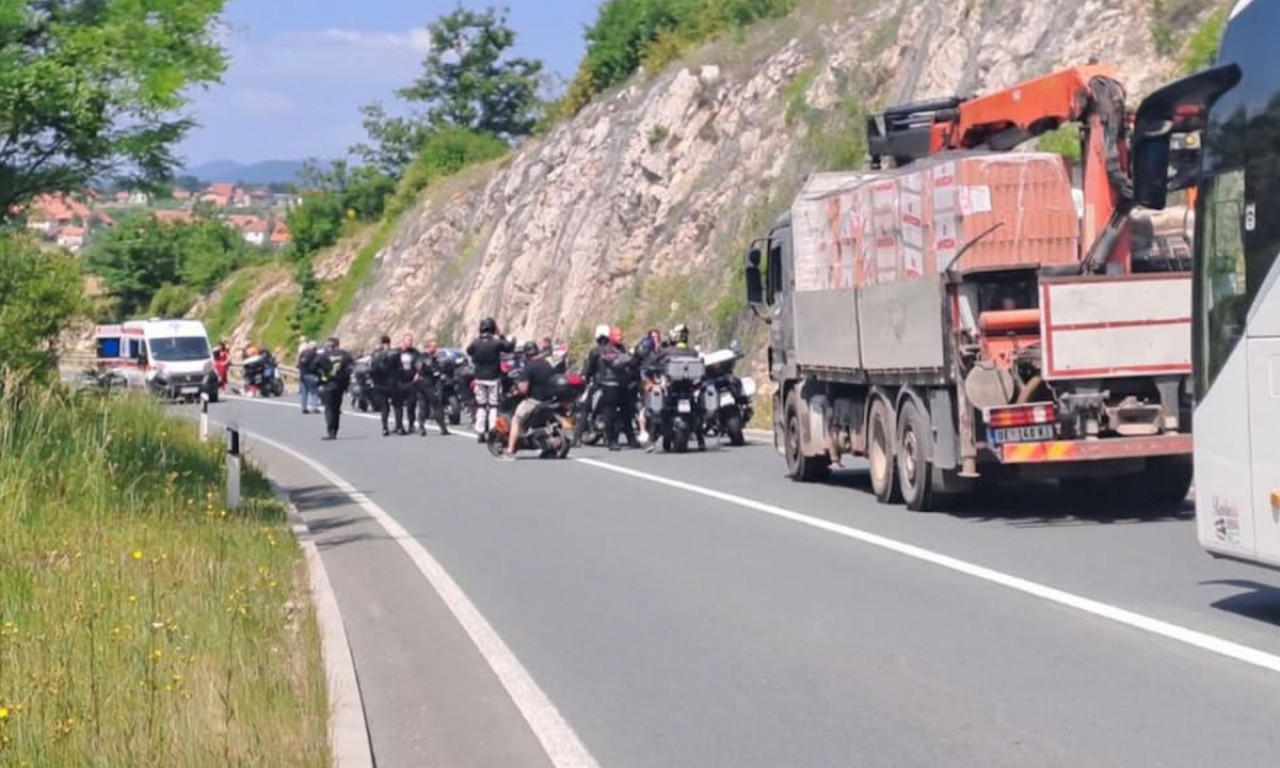 MOTORISTA TEŠKO POVREĐEN Detalji saobraćajke kod Zlatibora (FOTO/VIDEO)