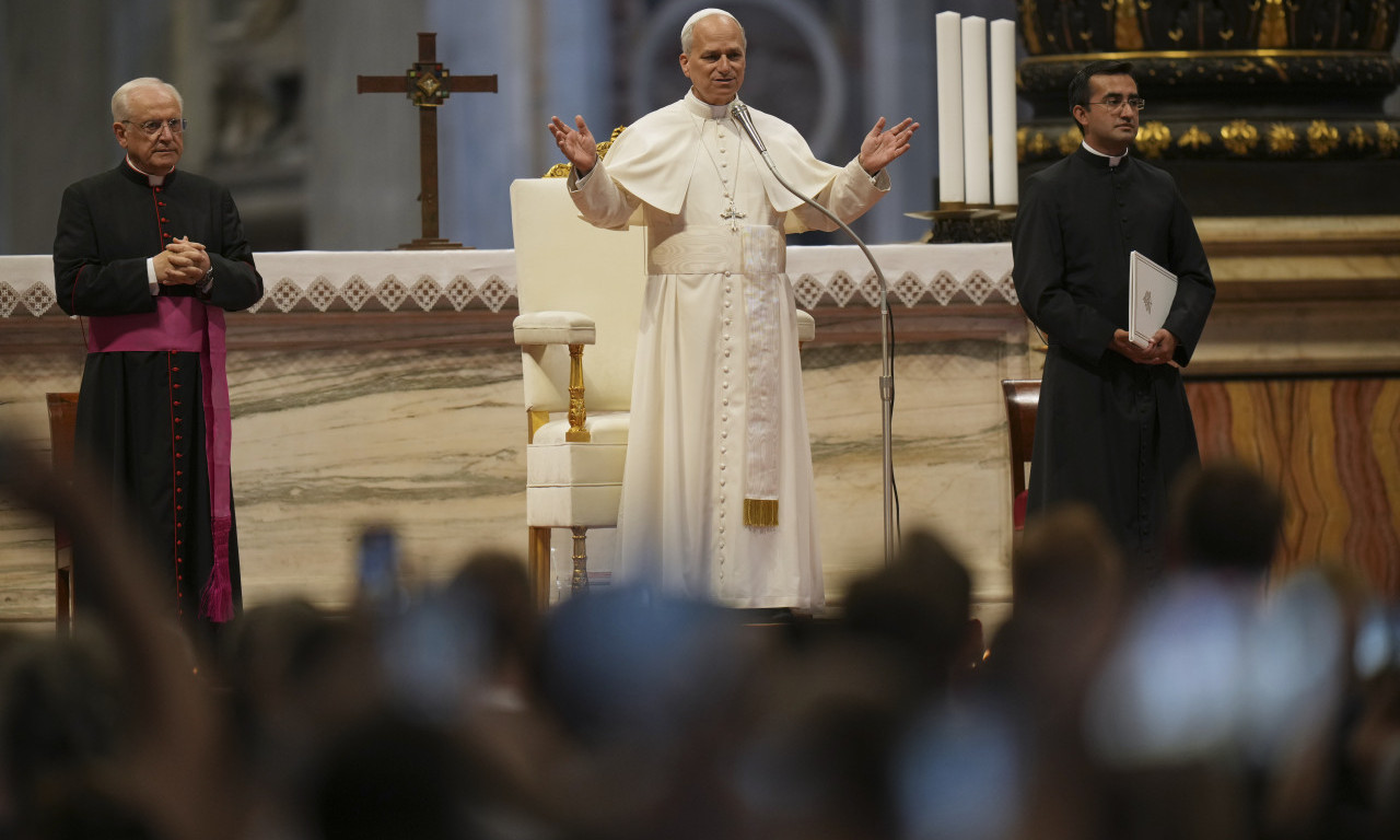 PAPA LAV APELUJE NA "RAZUM": Poziva na dijalog usred izraelsko-iranskih vazdušnih napada