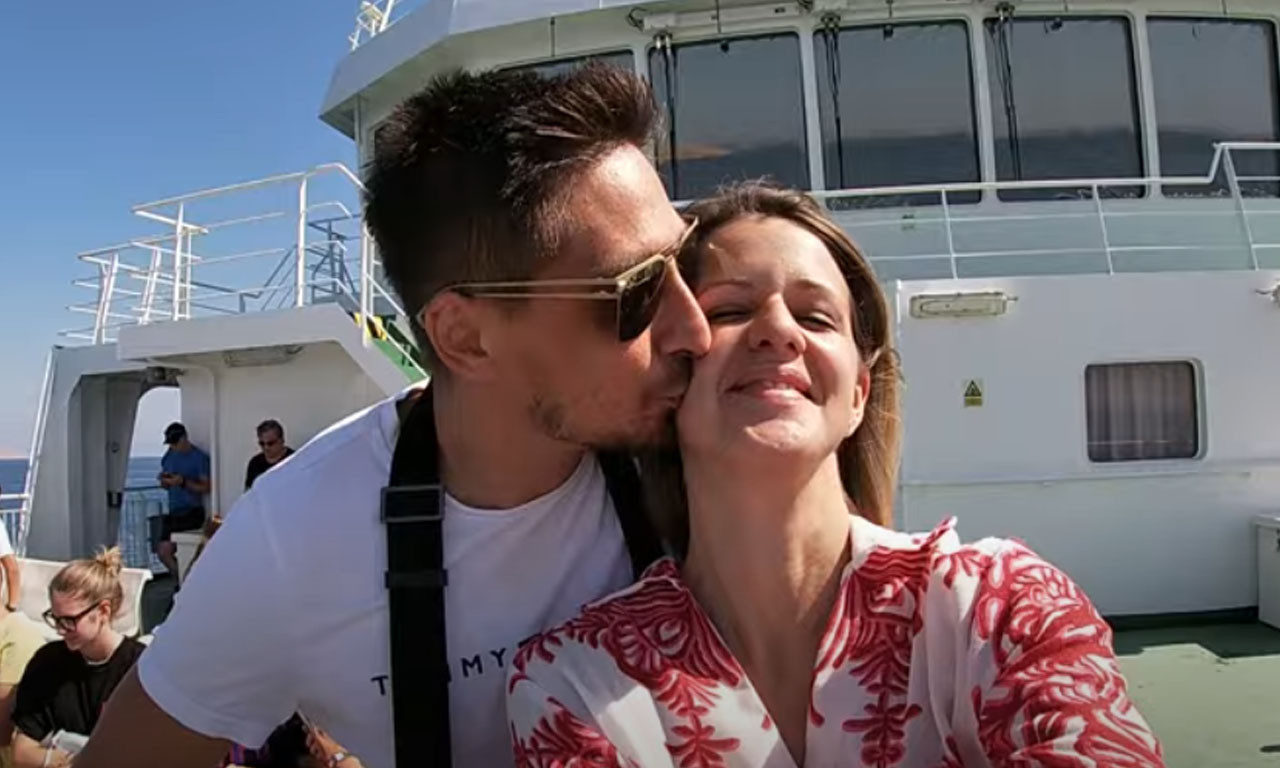 TAJNA UBISTVA ANDREE I MARIJANA KRIJE SE U JEDNOM SATU "Neko je hteo da pošalje poruku"