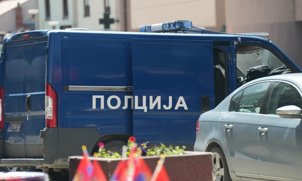 UHAPŠENI BLOKADERI KOJI SU POVREDILI POLICAJCA U ČAČKU Privedena 3 muškarca
