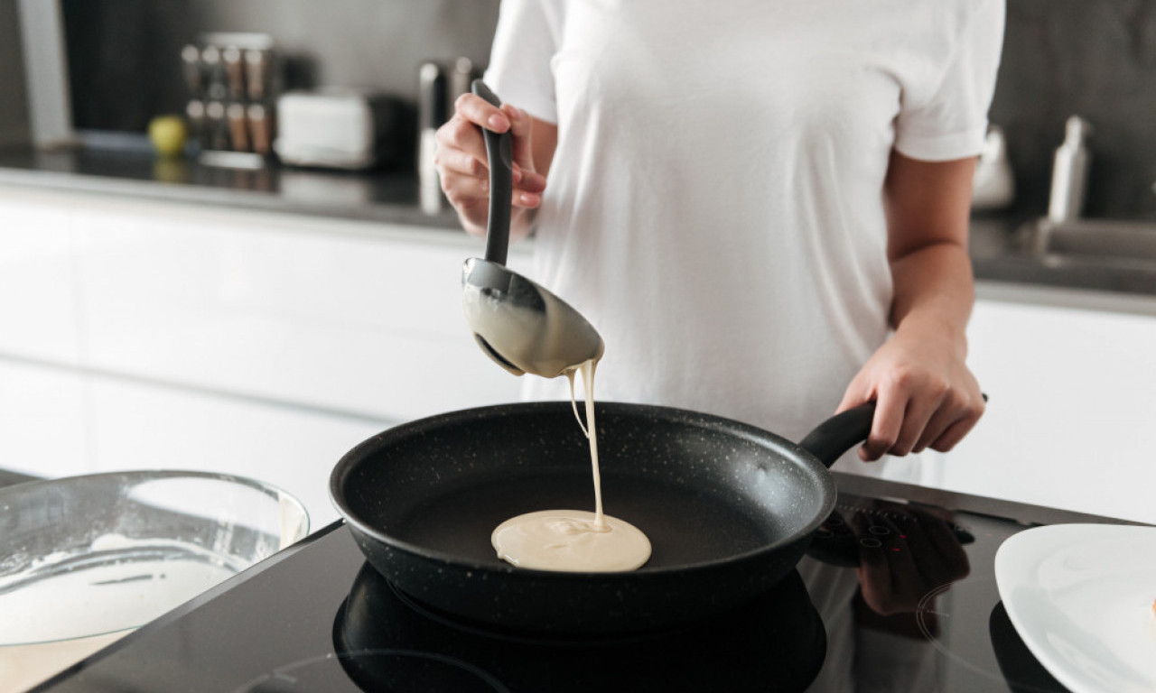 INDUKCIJA ILI ELEKTRIČNI ŠPORET Koji je bolji za vašu kuhinju?
