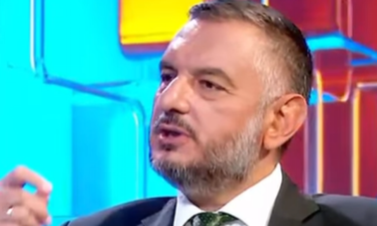 "ŽIVOT JE UŽAS SA OSMEHOM" Miomir Petrović otvoreno: Ni ja ni moje dete nismo birali da budemo rođeni (VIDEO)