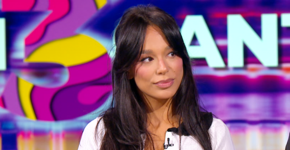 EDITA PRVI PUT POKAZALA TRUDNIČKI STOMAK I TO U INTERESANTNOJ POZI Izgleda vrhunski u 5. mesecu (FOTO)