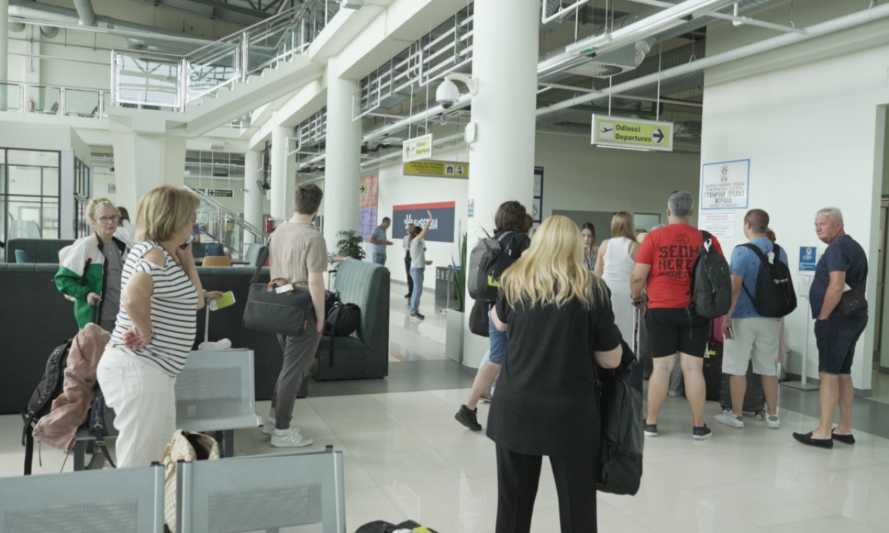 KOLAPS OD JUTROS NA OVOM SRPSKOM AERODROMU Ovo je razlog (FOTO+VIDEO)