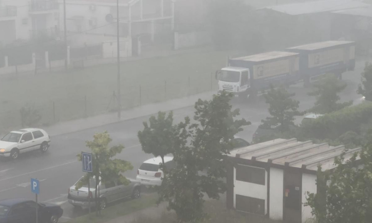 JAKO NEVREME U GRANIČNOM POJASU SRBIJE I CRNE GORE: Prvo žega, a onda obilna kiša i potop (FOTO)