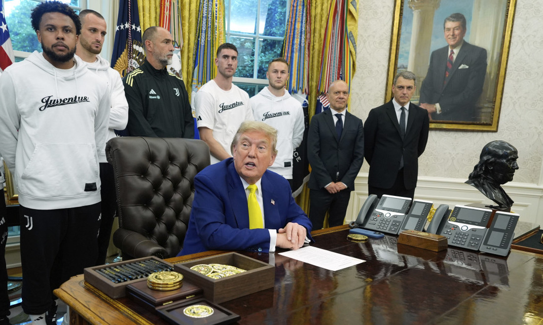 DONALD TRAMP UGOSTIO VLAHOVIĆA Evo kako je prošao susret za pamćenje (FOTO/VIDEO)