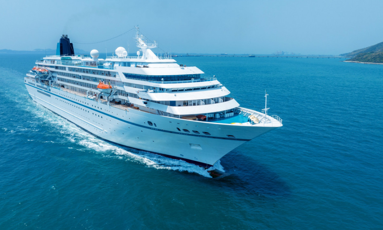 BEZ NOVCA NEMA PROLAZA! Teheran insistira da brodovi plaćaju takse ako žele kroz Ormuski moreuz