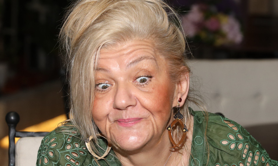 MARINA TUCAKOVIĆ ZBOG GARDEROBE VREDNE MILION EVRA UNAJMILA STAN Obožavala šoping, a sve je završilo u crnim džakovima