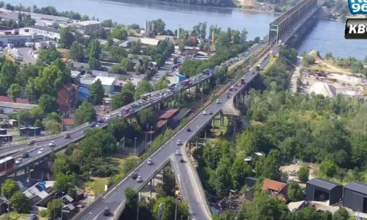 PAKLENE GUŽVE U BEOGRADU: Na ovim mostovima najkritičnije, a evo gde je "prazno" (FOTO)