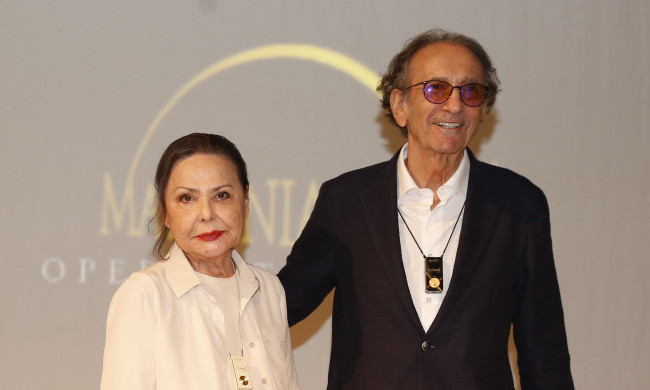 POGLEDAJTE KAKO MADLENA CEPTER IZGLEDA DANAS Filip je upoznao u biblioteci, a oženio na selu (FOTO)