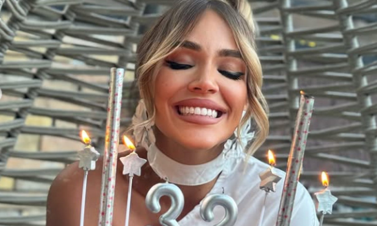 SLAVILA 33. ROĐENDAN, ALI MUŽA NEMA NI NA VIDIKU Od Jovana stigla samo poruka - šta se to dešava u braku Marije Mikić?
