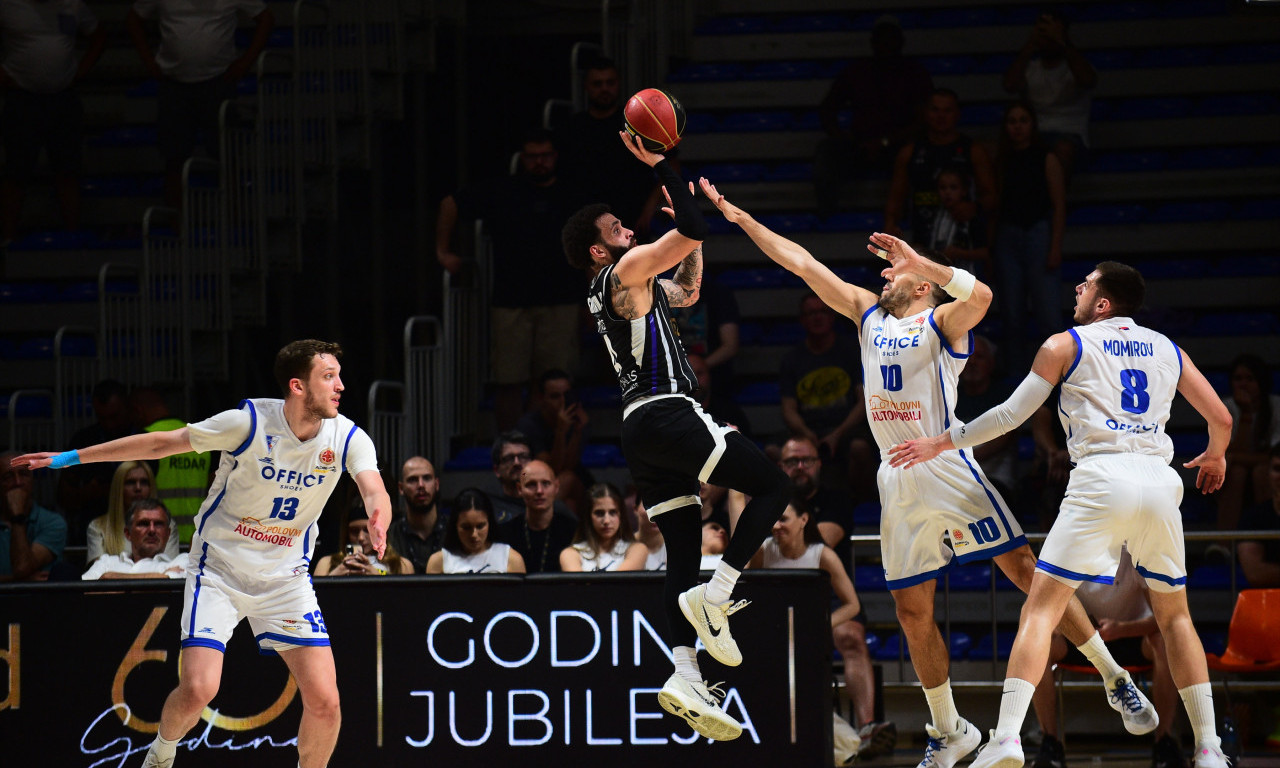 MOGU LI SUBOTIČANI DA IZNENADE CRNO-BELE KOD KUĆE? Evo gde možete da gledate utakmicu Spartak - Partizan!