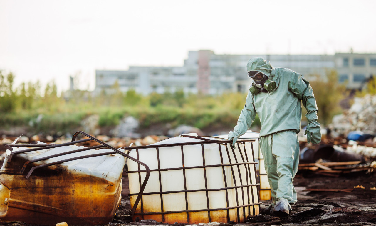 EVO ŠTA SE KRIJE U VREĆAMA TOKSIČNOG OTPADA! Građani u panici - može ozbiljno da ugrozi vaše zdravlje