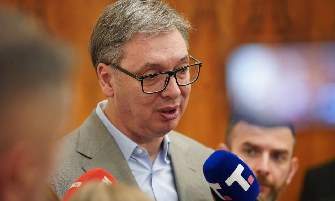 NJIHOVOJ POLITIČKOJ PRIČI SE RADUJEM, BIĆE NAM MNOGO LAKŠE DA IH POBEDIMO Vučić brutalno odgovorio na napade blokadera