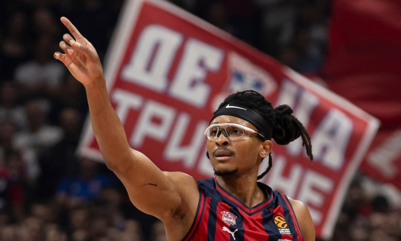 MONEKE STIGAO U BEOGRAD Jednim potezom oduševio navijače! (VIDEO)