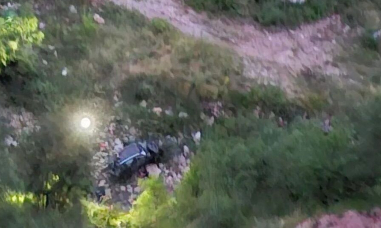 POGINULE MAJKA I PETOMESEČNA BEBA! Detalji tragedije u kanjonu Miljacke, otac i devojčica povređeni (FOTO)
