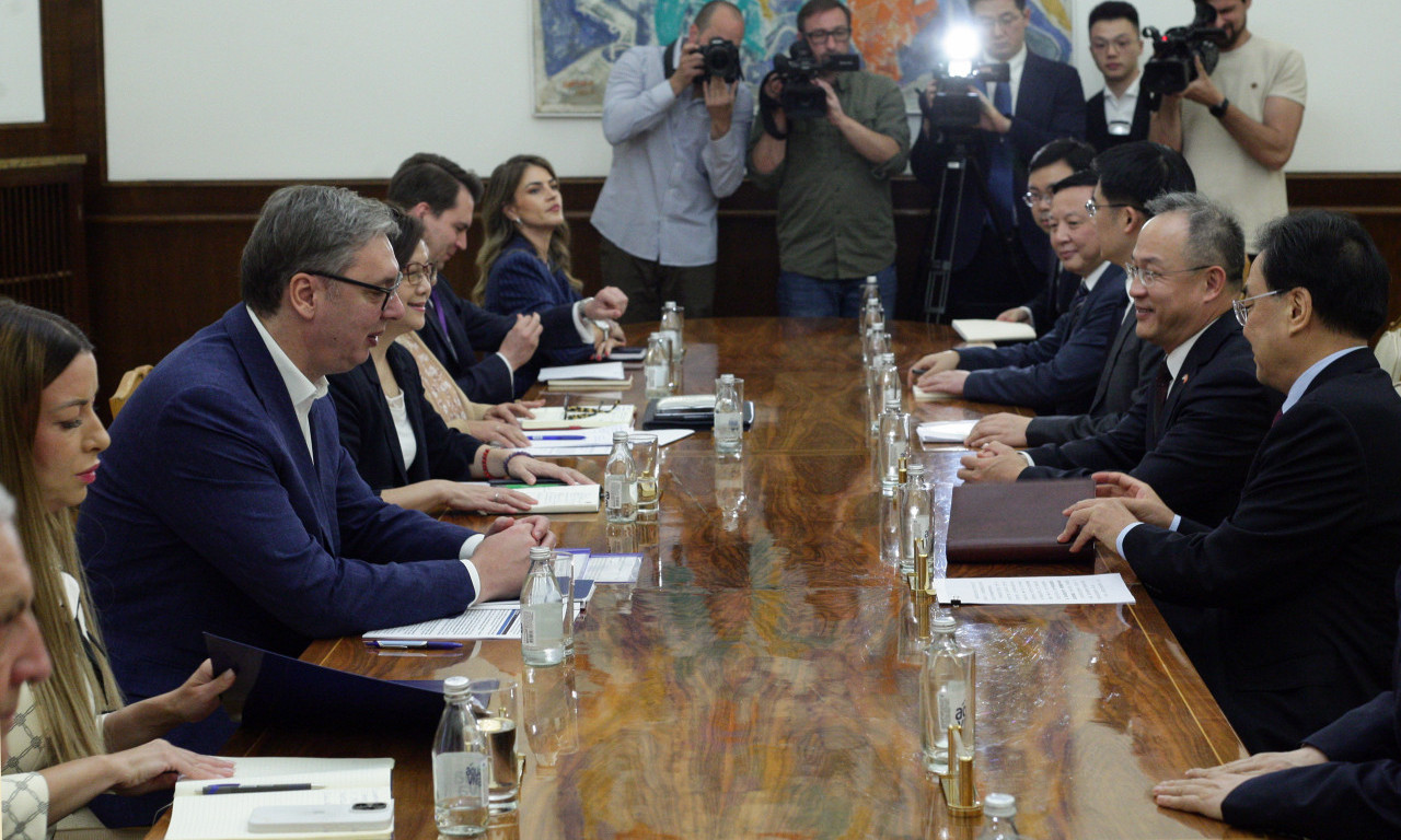 VUČIĆ POSLE SASTANKA S KINESKOM DELEGACIJOM: Srbija uvek prepoznaje i ne zaboravlja svoje iskrene prijatelje i partnere