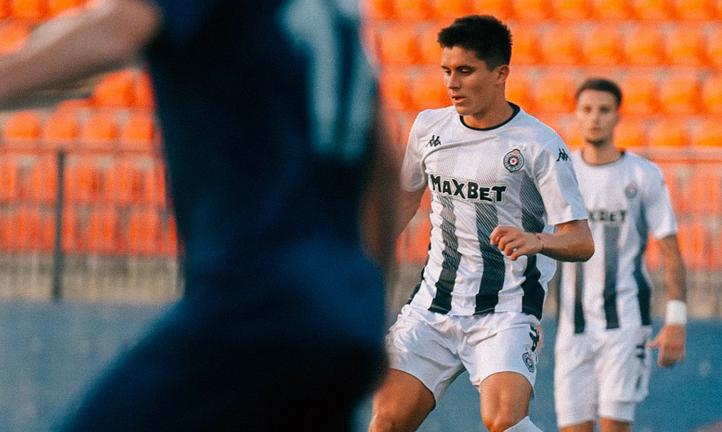 ZNA SE KO JE NA CENTRU Portugalac deli pravdu u revanšu Partizana sa Kipranima