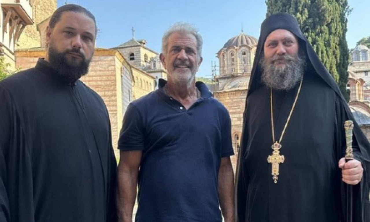 OGLASIO SE MEL GIBSON SA HILANDARA: Nigde nisam osetio tako jaku vezu sa Bogom kao ovde!