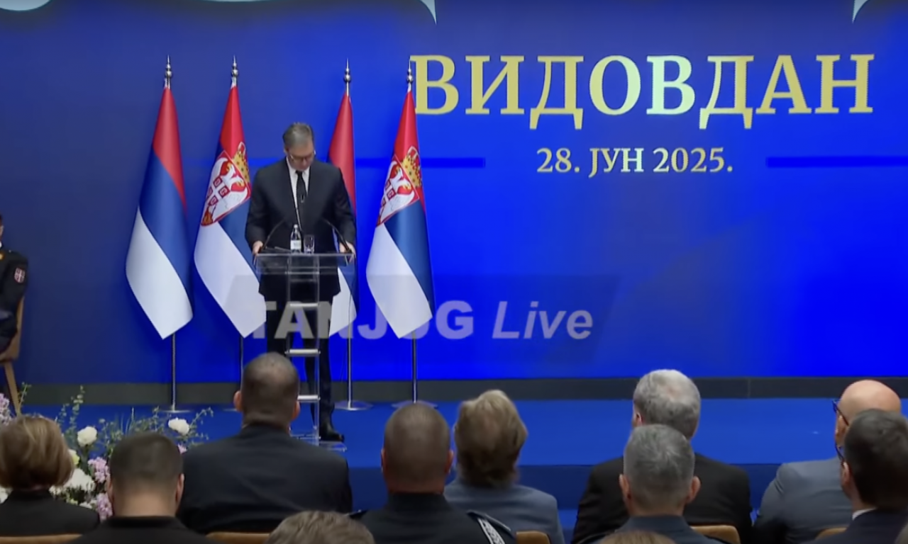 VUČIĆ URUČUJE VELIKA ODLIKOVANJA NA VIDOVDAN Pogledajte ko su ugledni Srbi koje će odlikovati danas (VIDEO)