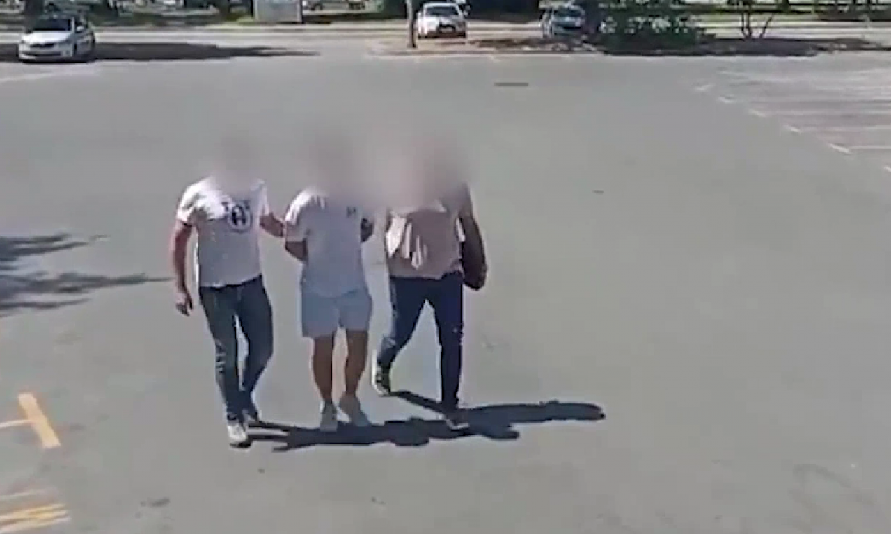 SNIMAK HAPŠENJA ZBOG PLANIRANJA RUŠENJA USTAVNOG PORETKA Ovo čeka svakoga ko pokuša da ugrozi bezbednost građana (VIDEO)