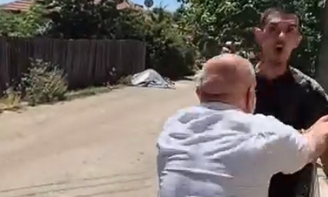 MUSTAFA NASRNUO NA STEFANA Jezivo nasilje nad Srbinom na KiM, Albanac hteo da ga pregazi! (UZNEMIRUJUĆI VIDEO)