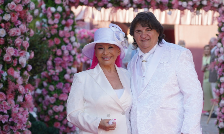 ZORICA BRUNCLIK ZAKLJUČALA BIDERMAJER – A OTKLJUČAO GA MUŠKARAC! Evo ko je neočekivano "osvojio" šansu za brak!