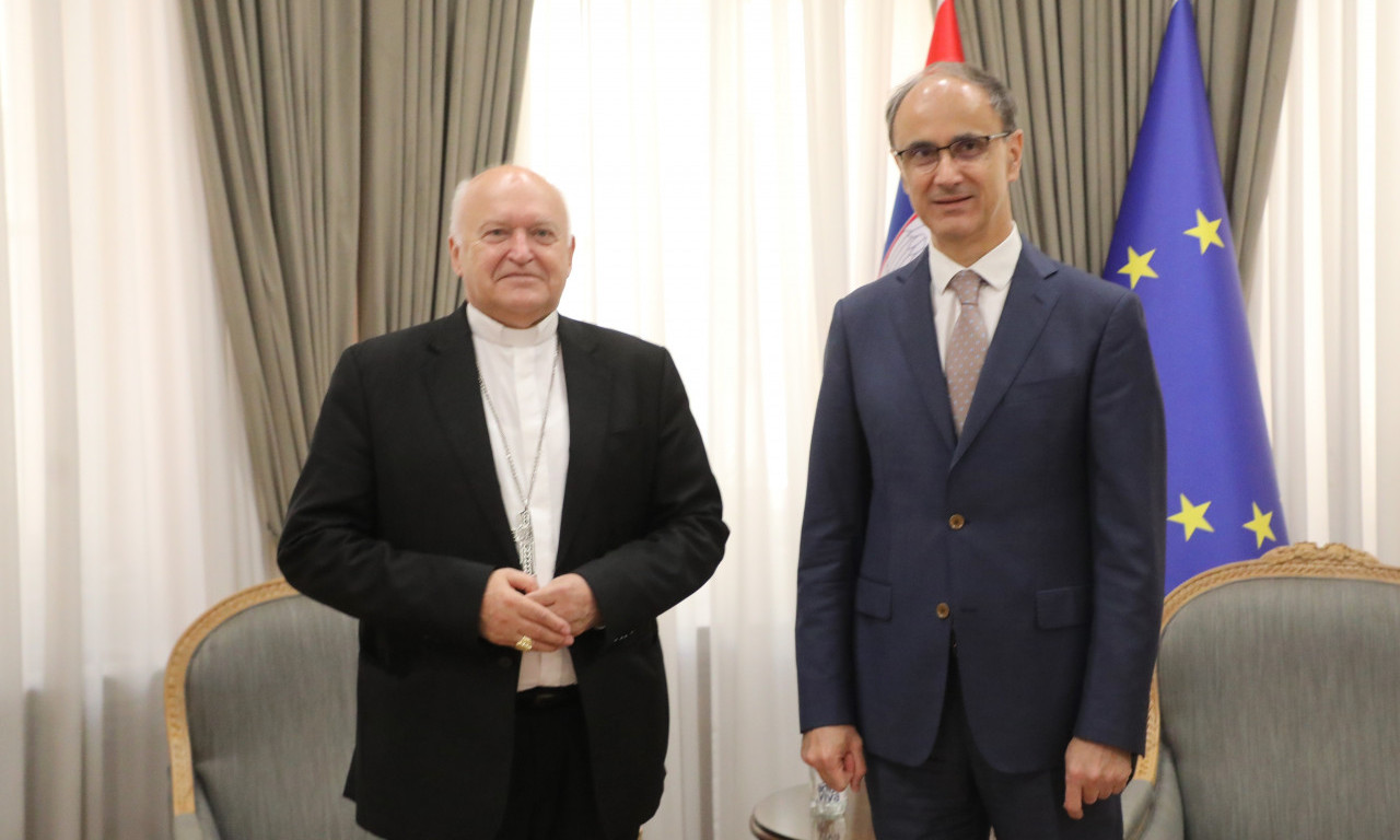 MACUT SE SASTAO SA NADBISKUPOM NEMETOM Zbog ovoga se rimokatolički kardinal zahvalio premijeru Srbije (FOTO)