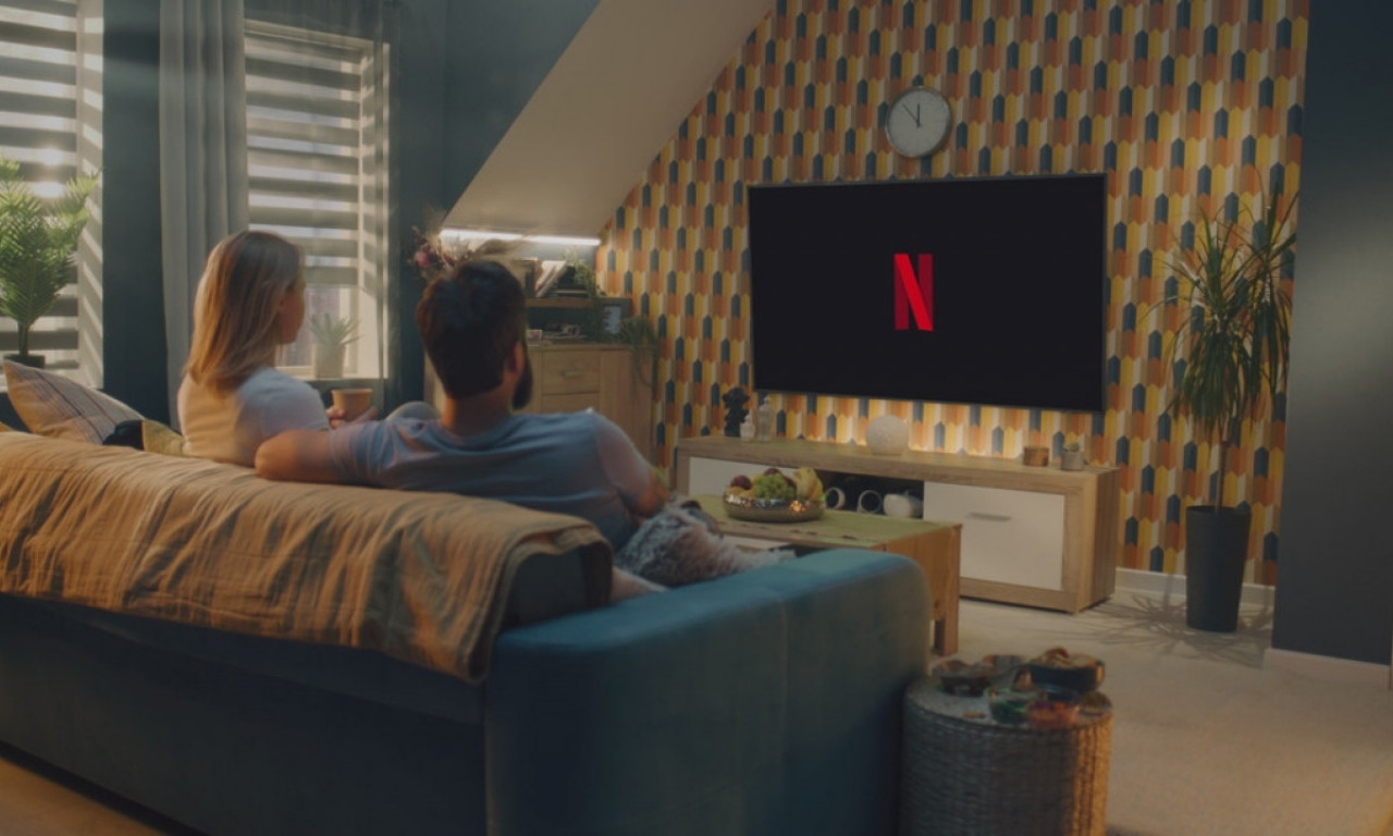 OVO SU TRI NAJVIRALNIJA LJUBAVNA HITA NA NETFLIKSU Broj dva je i više nego zabranjen (VIDEO)