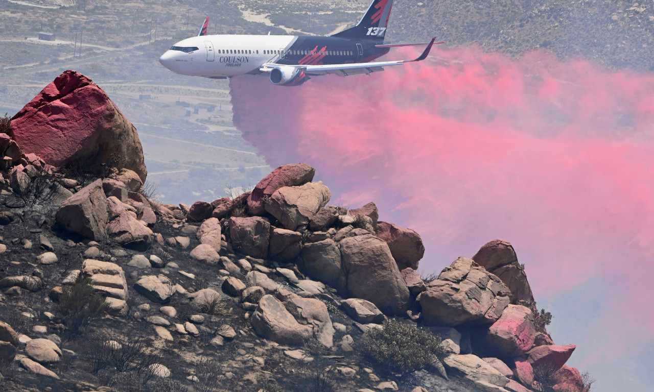OPET GORI KALIFORNIJA Već 10 velikih požara bukti - Amerikanci strahuju zbog brzine kojom se šire! (FOTO)