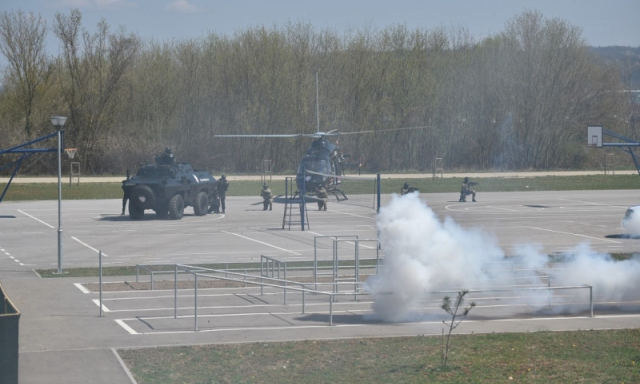 HITNO SAOPŠTENJE MUP RS: Pucaćemo danas, ali ne plašite se!