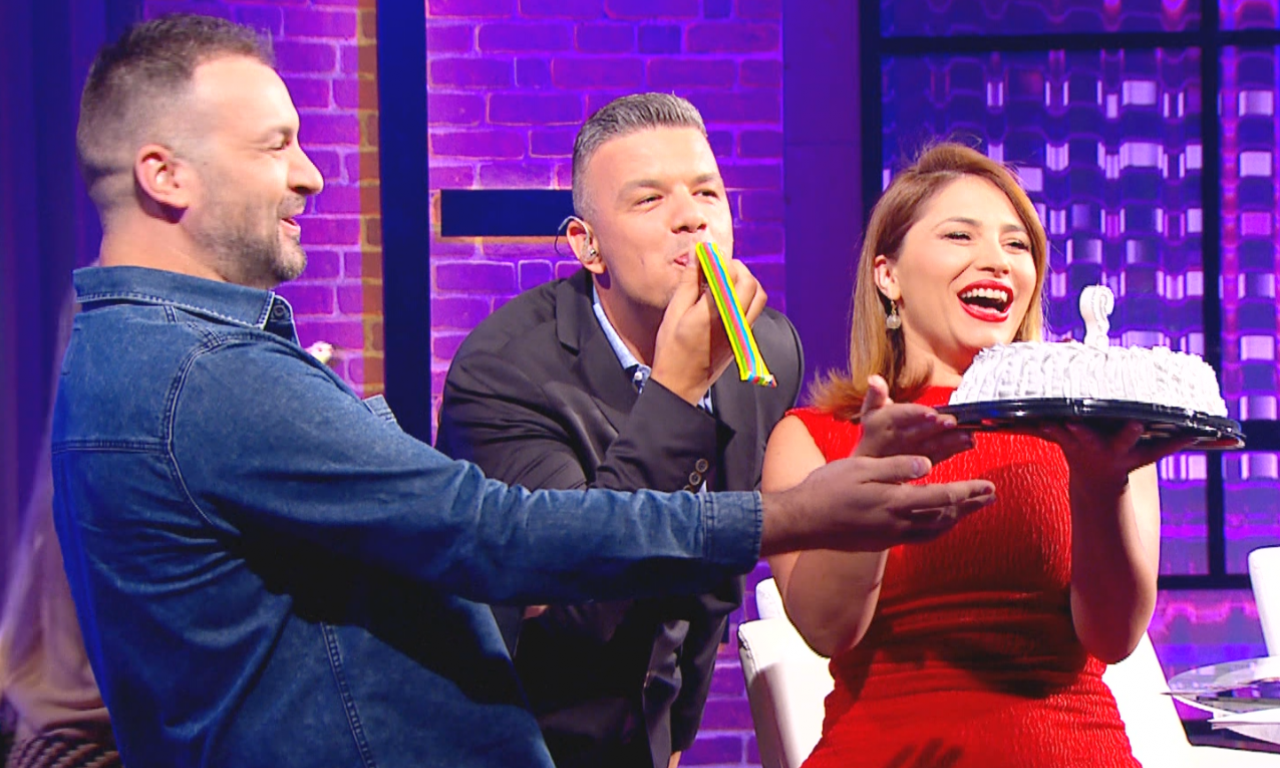 IZNENAĐENJE ZA VODITELJKU "IN3GANTNO" Raspametila se kada je u studio stigla torta, evo i kojim povodom (VIDEO)