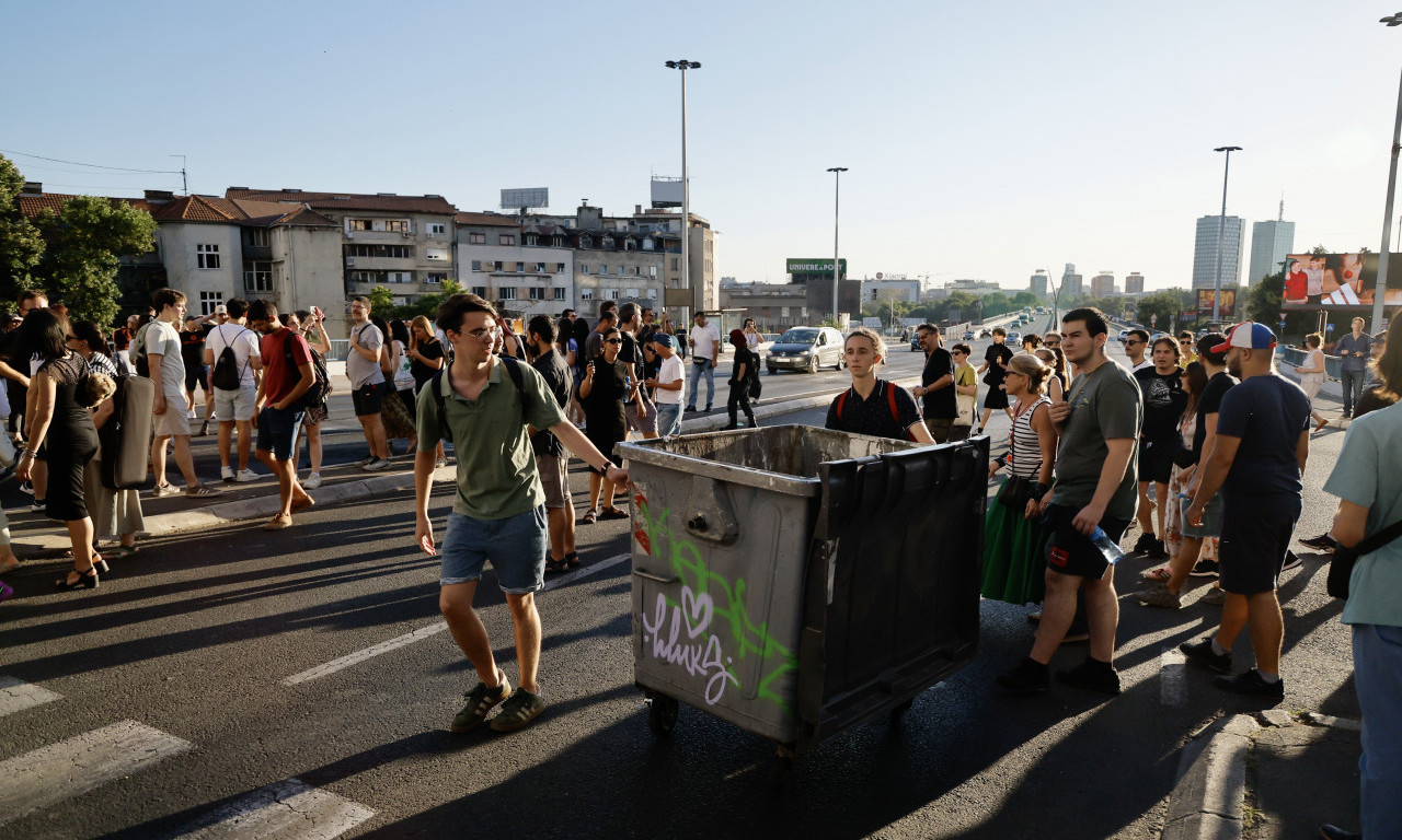 ŠTA JE VEČERAS BLOKIRANO Evo kakva je situacija u Beogradu i šta se dešava u drugim gradovima u Srbiji (VIDEO)