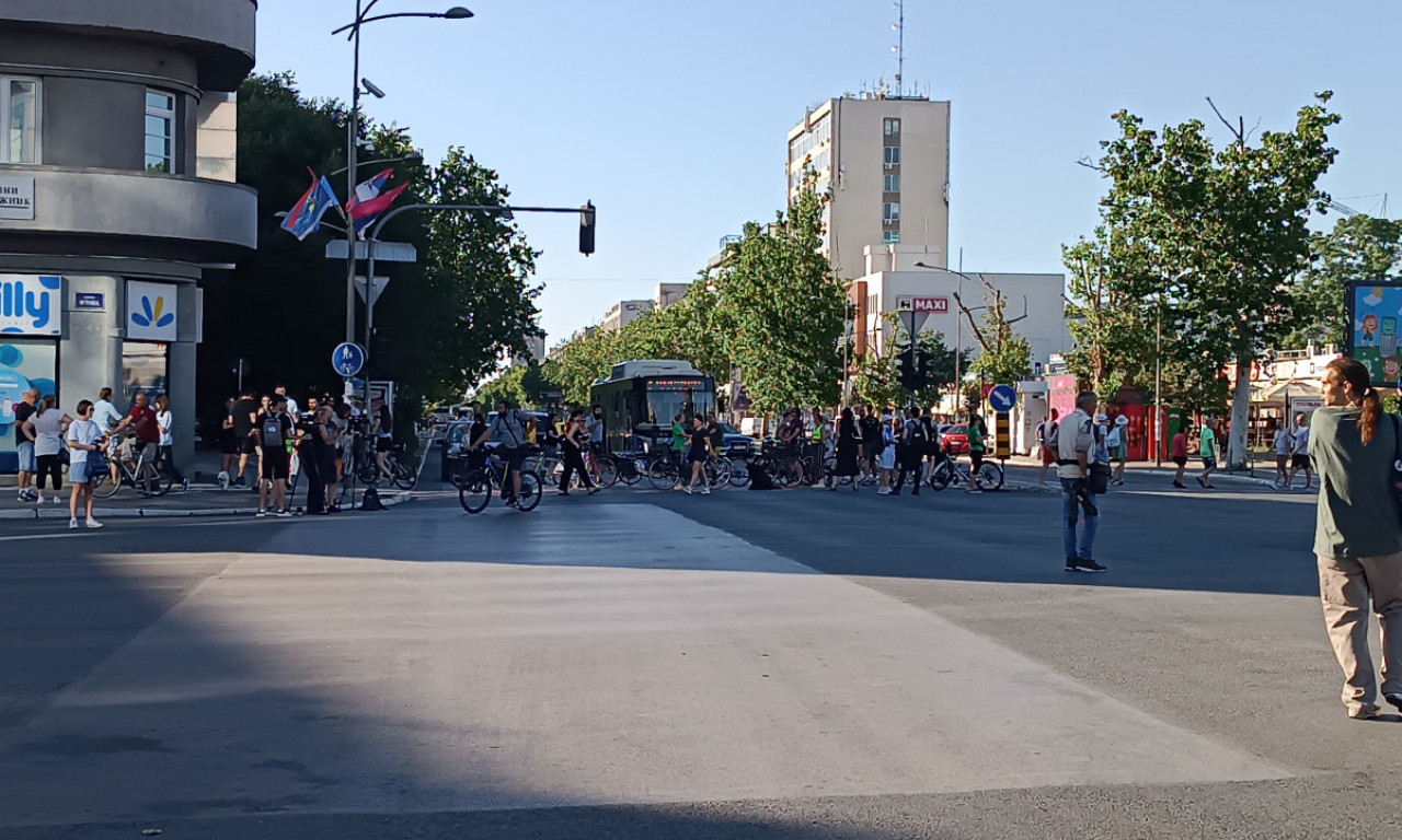 ZBOG BLOKADA U NOVOM SADU DOŠLO DO CURENJA VODE Ovo je hitan apel građanima