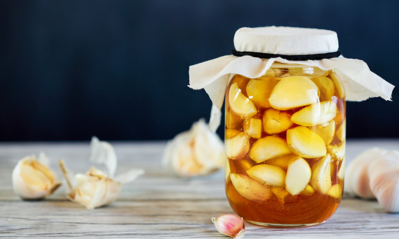 LEK STAR 5.000 GODINA Leči pritisak, reumu, gastritis i još mnogo toga – koristi se samo jednom u 5 godina!