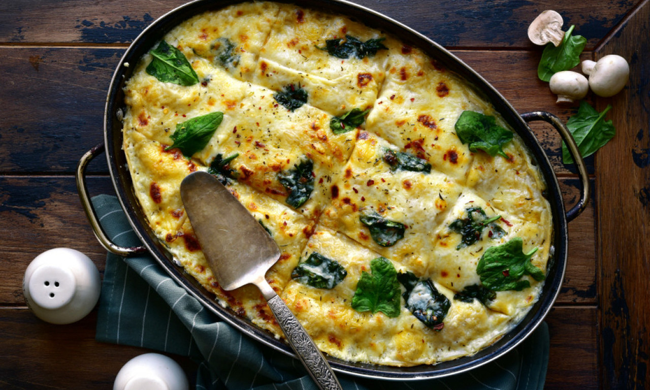 NEODOLJIVA POSNA LAZANJA SA SPANAĆEM Sočna, ukusna i laka za pripremu – čak i bez mesa i sira!