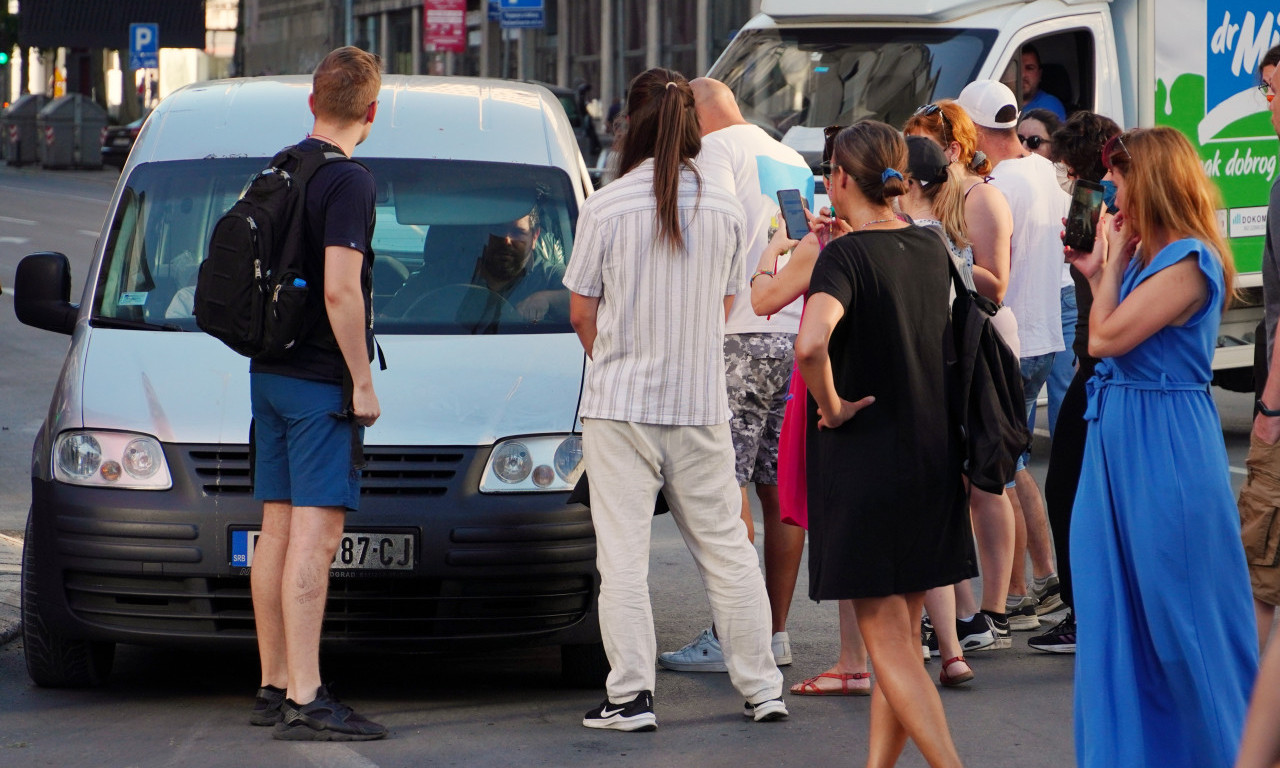 KAKVA JE SADA SITUACIJA NA PUTEVIMA? Evo šta se dešava u Beogradu, Novom Sadu i Nišu! (VIDEO)