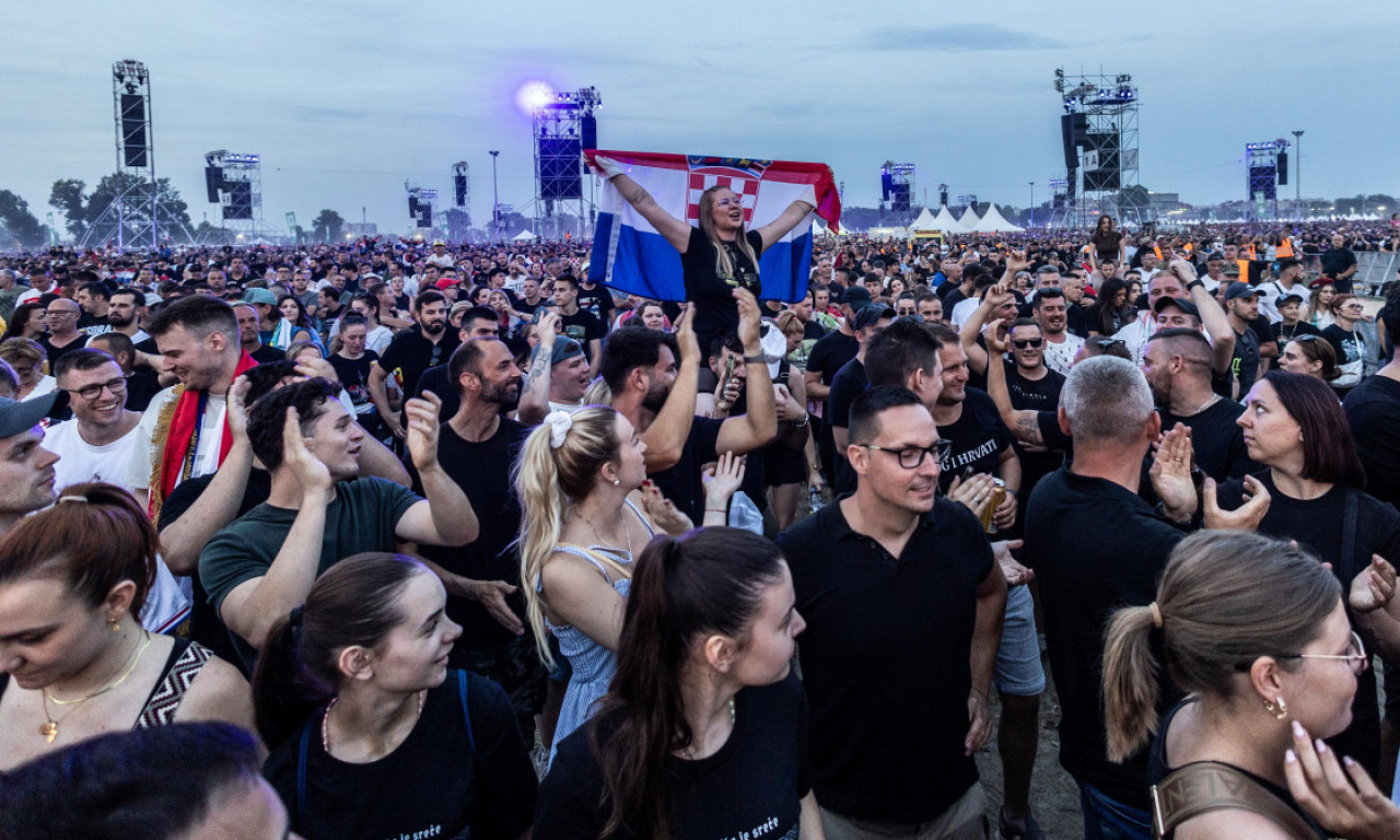 POLA MILIONA HRVATA VIKNULO "ZA DOM SPREMNI" NA KONCERTU TOMPSONA A od majice koju je nosio tek ćete se naježiti (FOTO)
