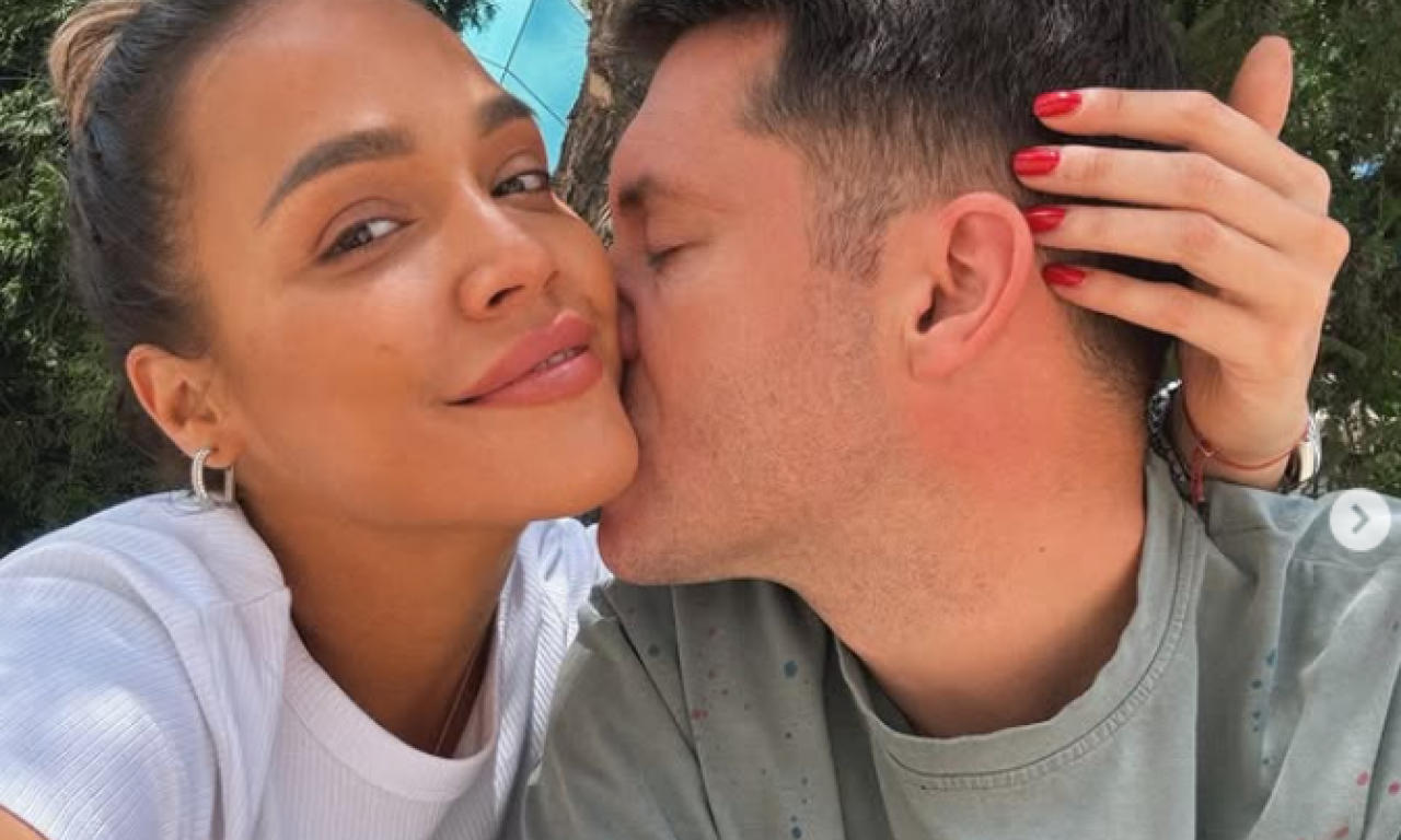 MARIJA I DALJE DRŽI SLIKE SA BIVŠIM MUŽEM NA INSTAGRAMU A evo šta je uradio Jovan (FOTO)