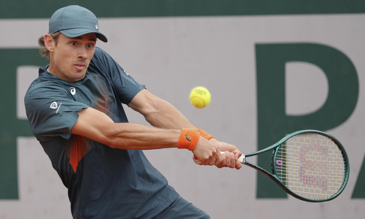 VELIKI OKRŠAJ U POLUFINALU TURNIRA U BEČU! De Minor protiv Zvereva za finale!