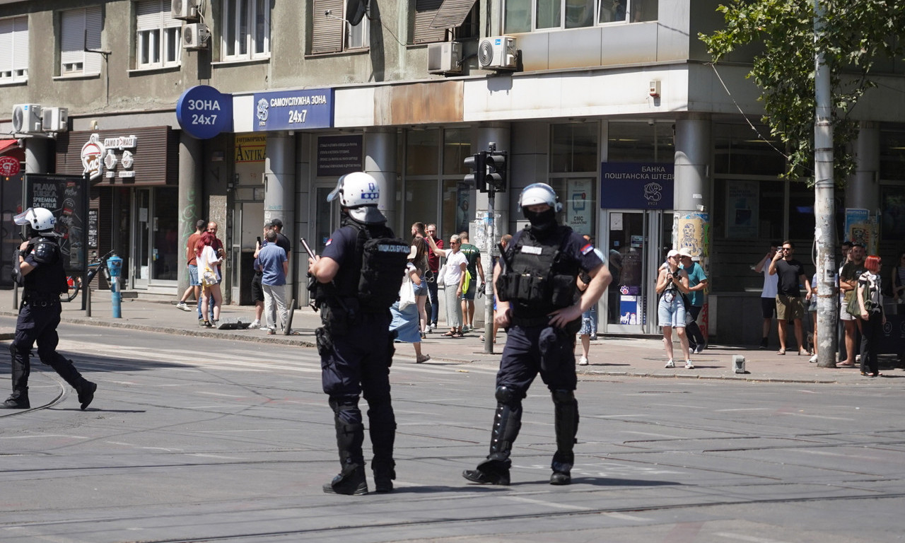 ŠTA SE DEŠAVALO NOĆAS TOKOM BLOKADA? Policija proverila identitet 339 osoba!