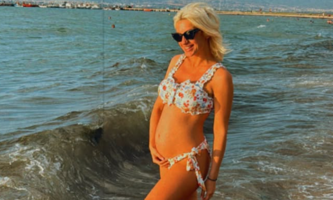 ANJA MIT OTKRILA DA JE TRUDNA "Hvala ti Bože!"